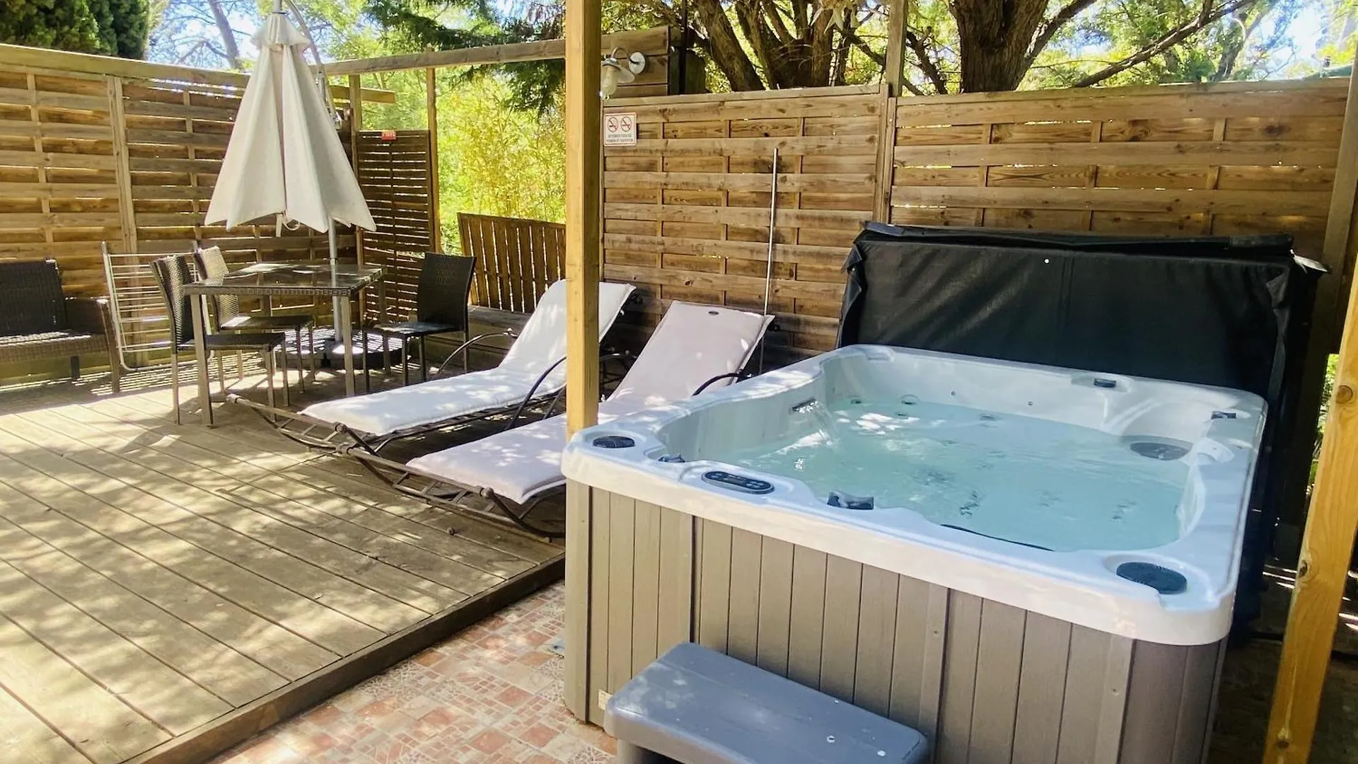 Le Patio Bleu Villa La Crau France