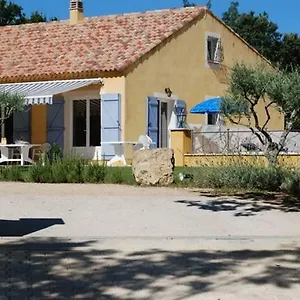  Hébergement de vacances La Cheneraie